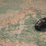 Co warto wiedzieć przed sprowadzeniem samochodu z zagranicy i kiedy należy go ubezpieczyć?